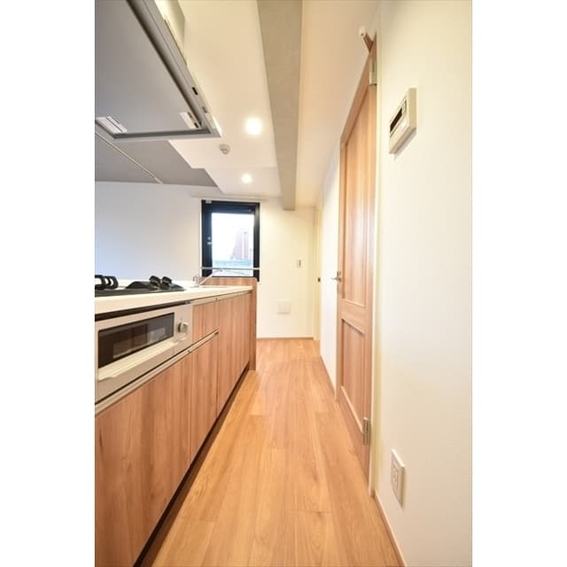 Room image 9