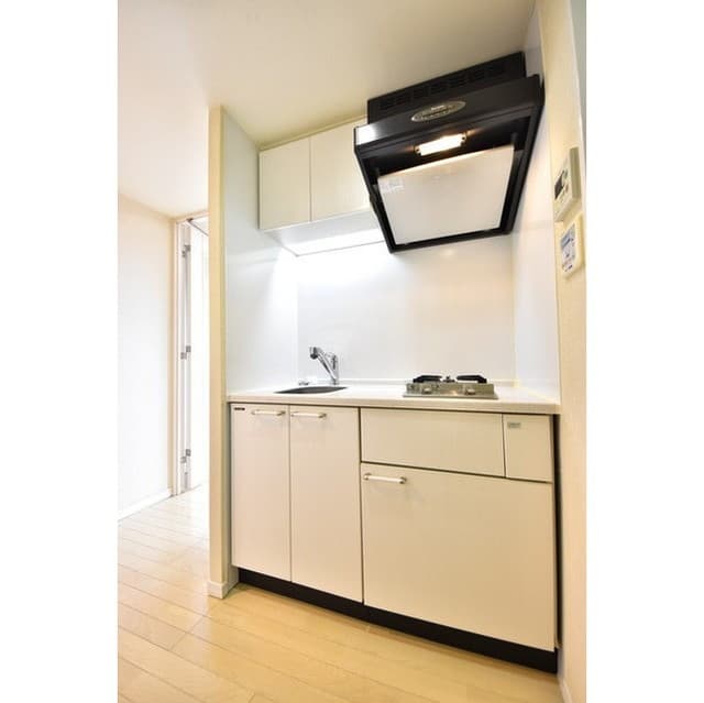 Room image 10