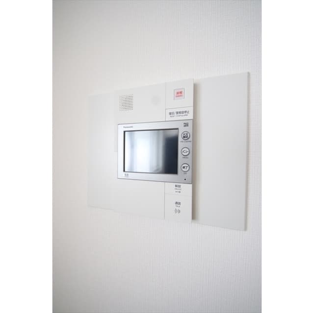 Room image 13