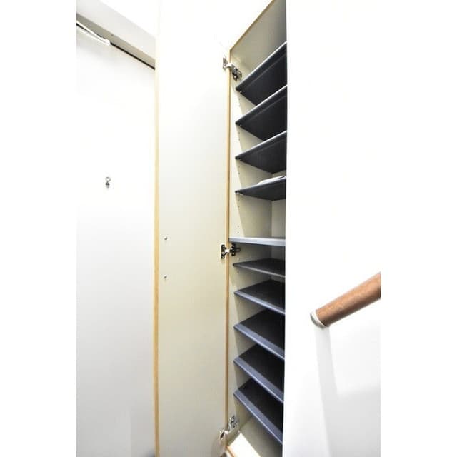 Room image 9