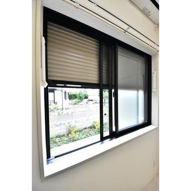 Room image 16