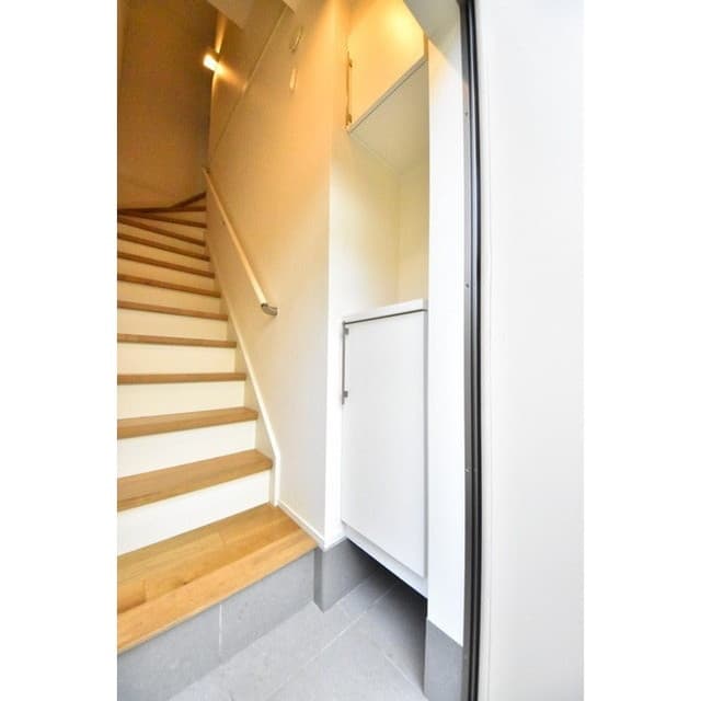 Room image 10