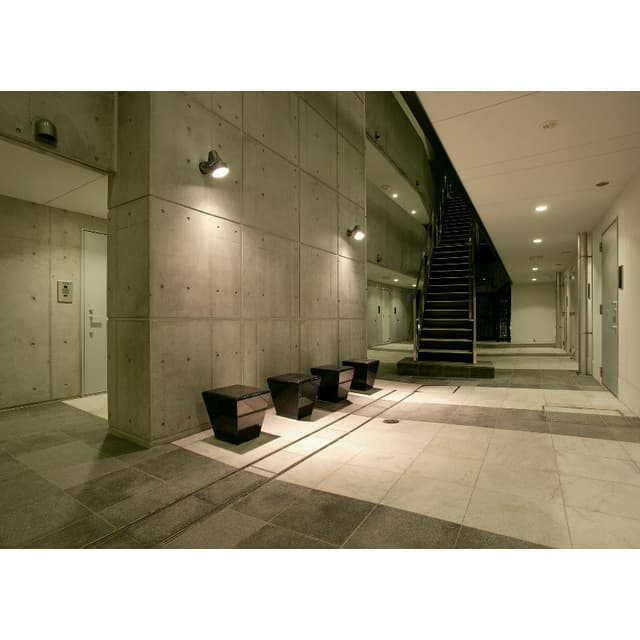 Room image 8