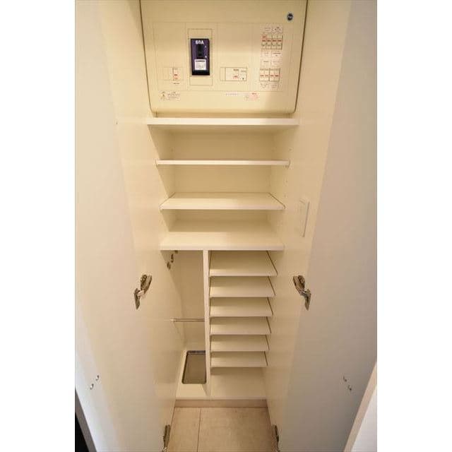 Room image 14