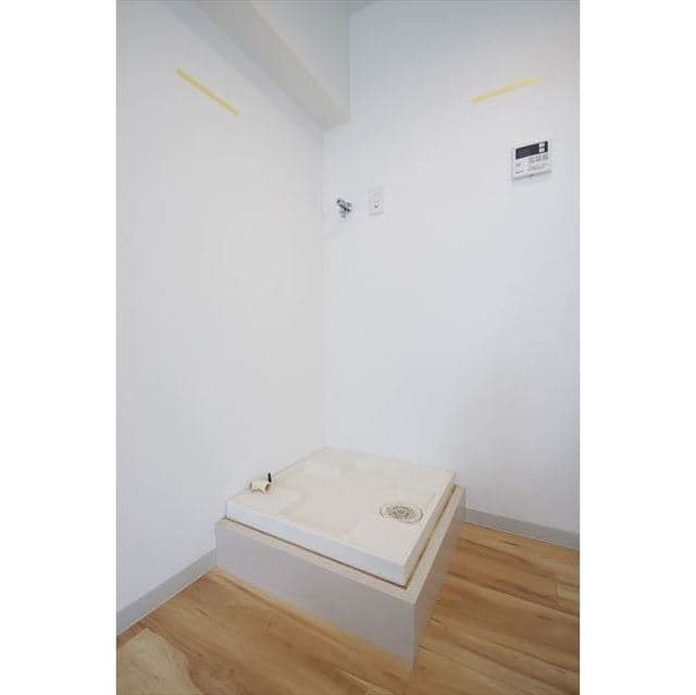 Room image 13