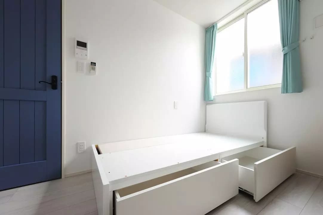 Room image 10