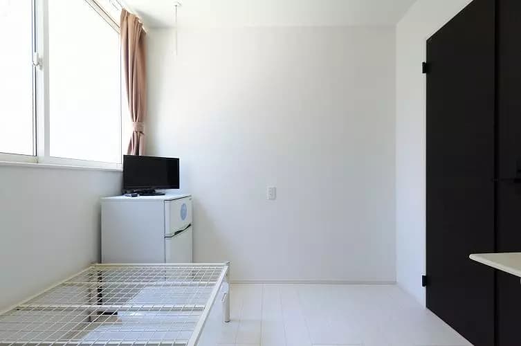 Room image 11