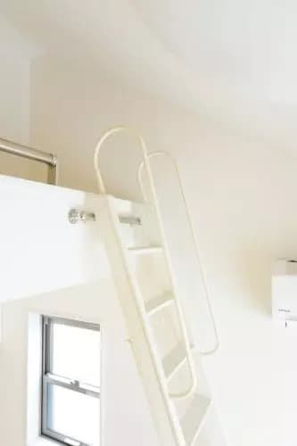 Room image 15
