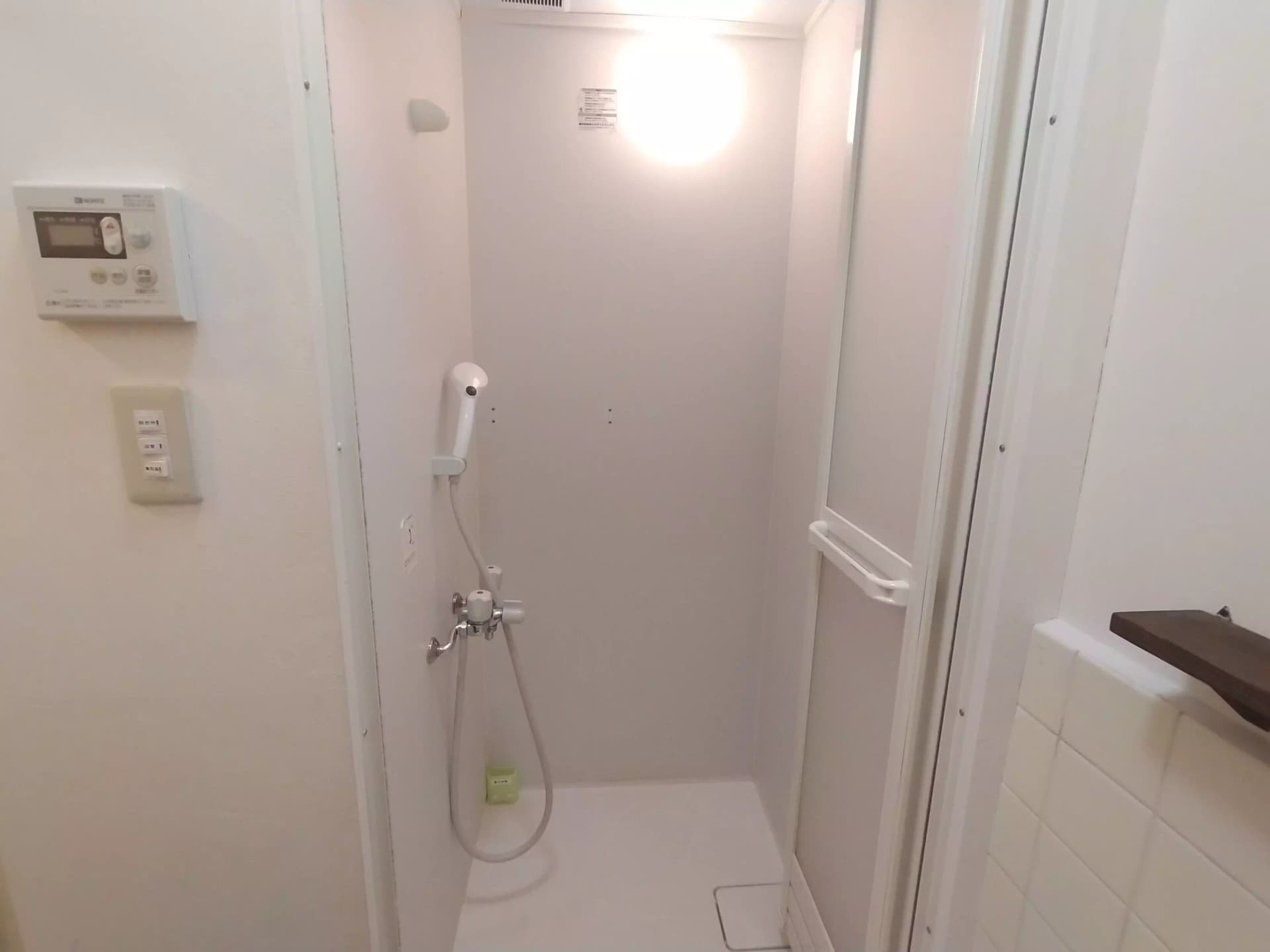 Room image 15