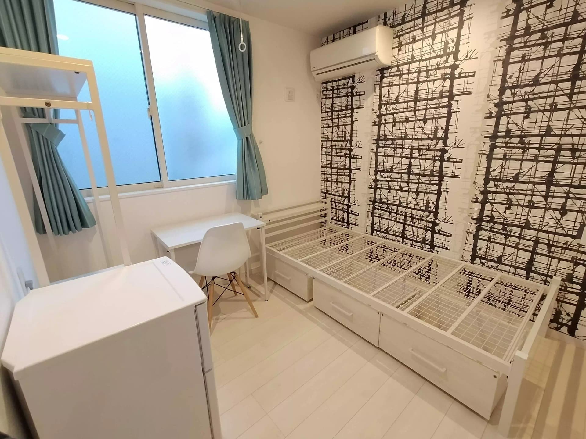 Room image 11