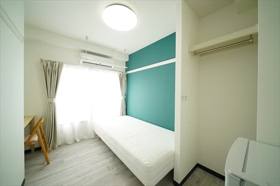 Room image 13