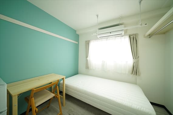 Room image 14