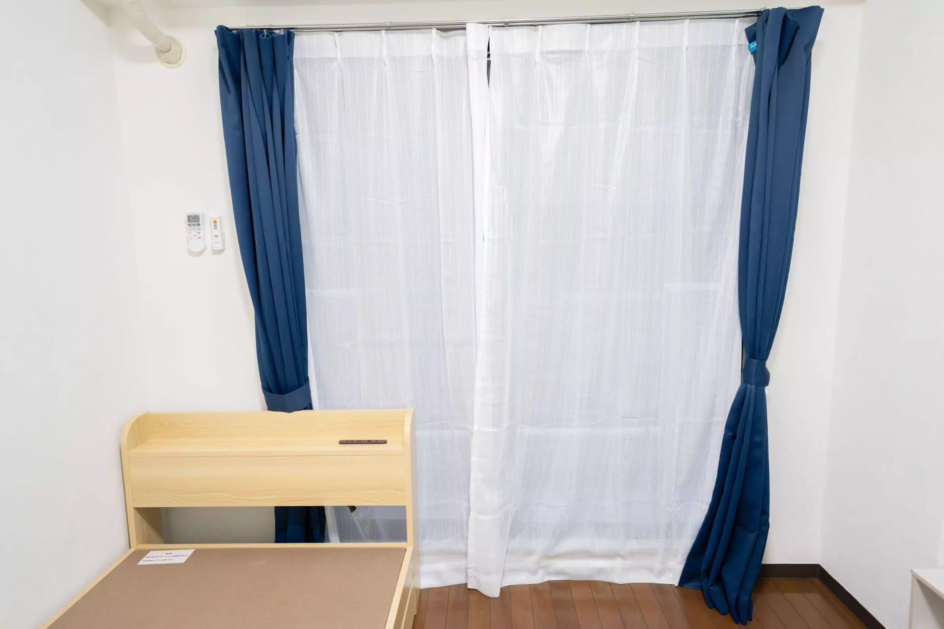 Room image 14