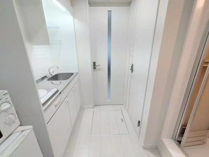 Room image 9