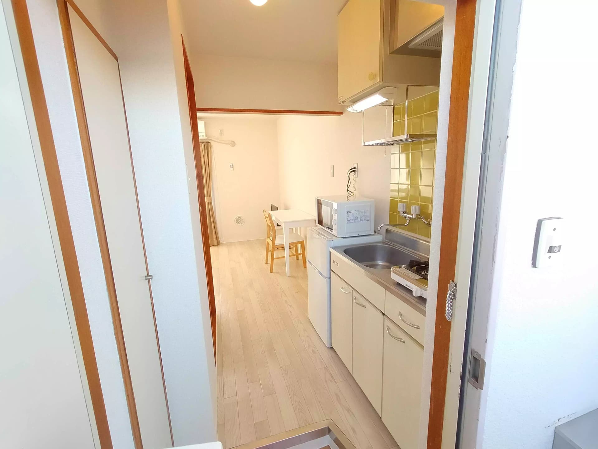 Room image 11