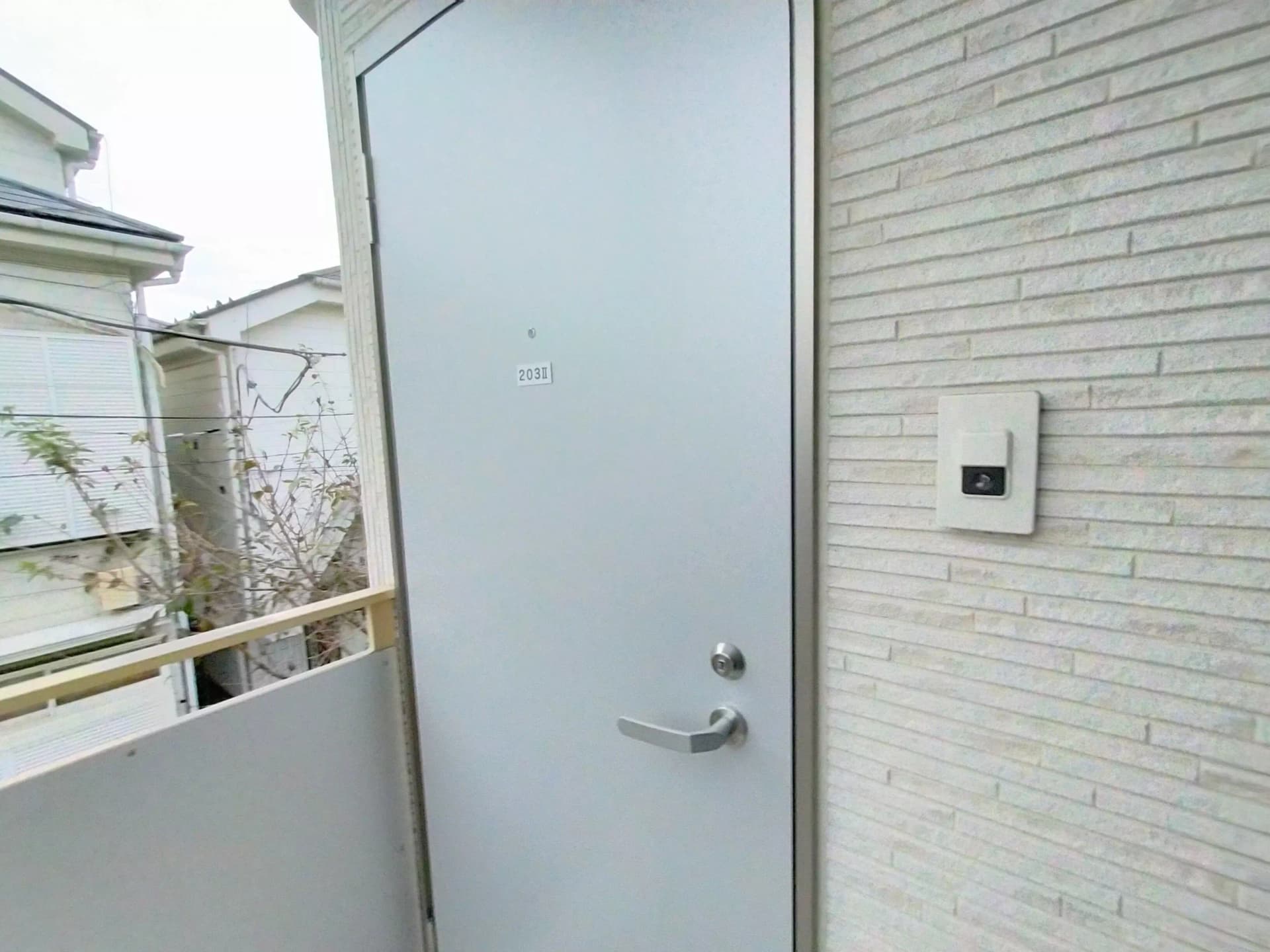 Room image 16