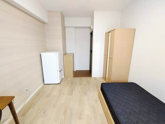 Room image 14