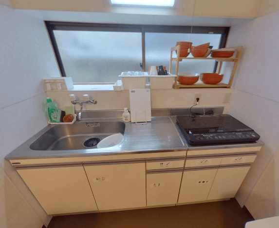 Room image 8