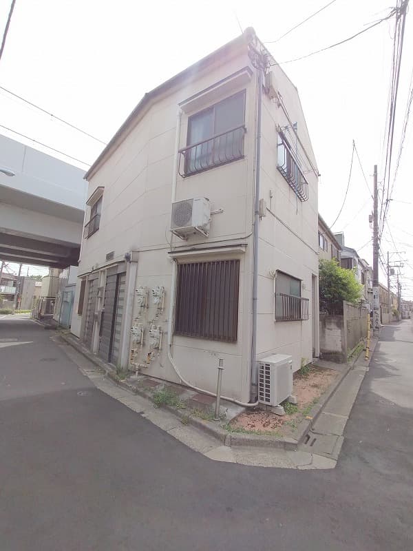 Room image 11