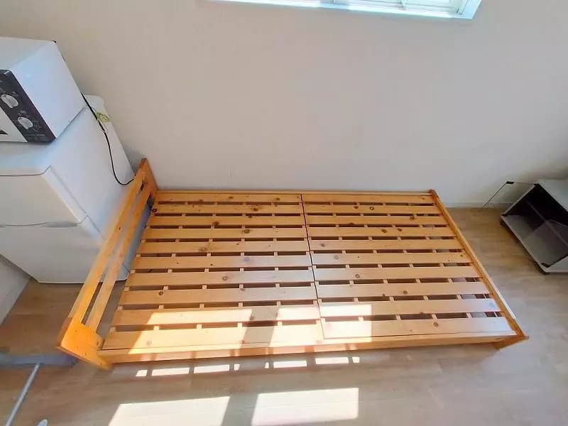 Room image 8
