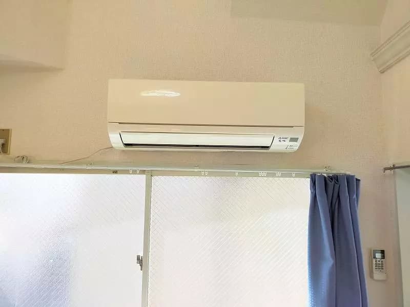 Room image 15