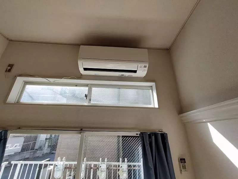 Room image 13