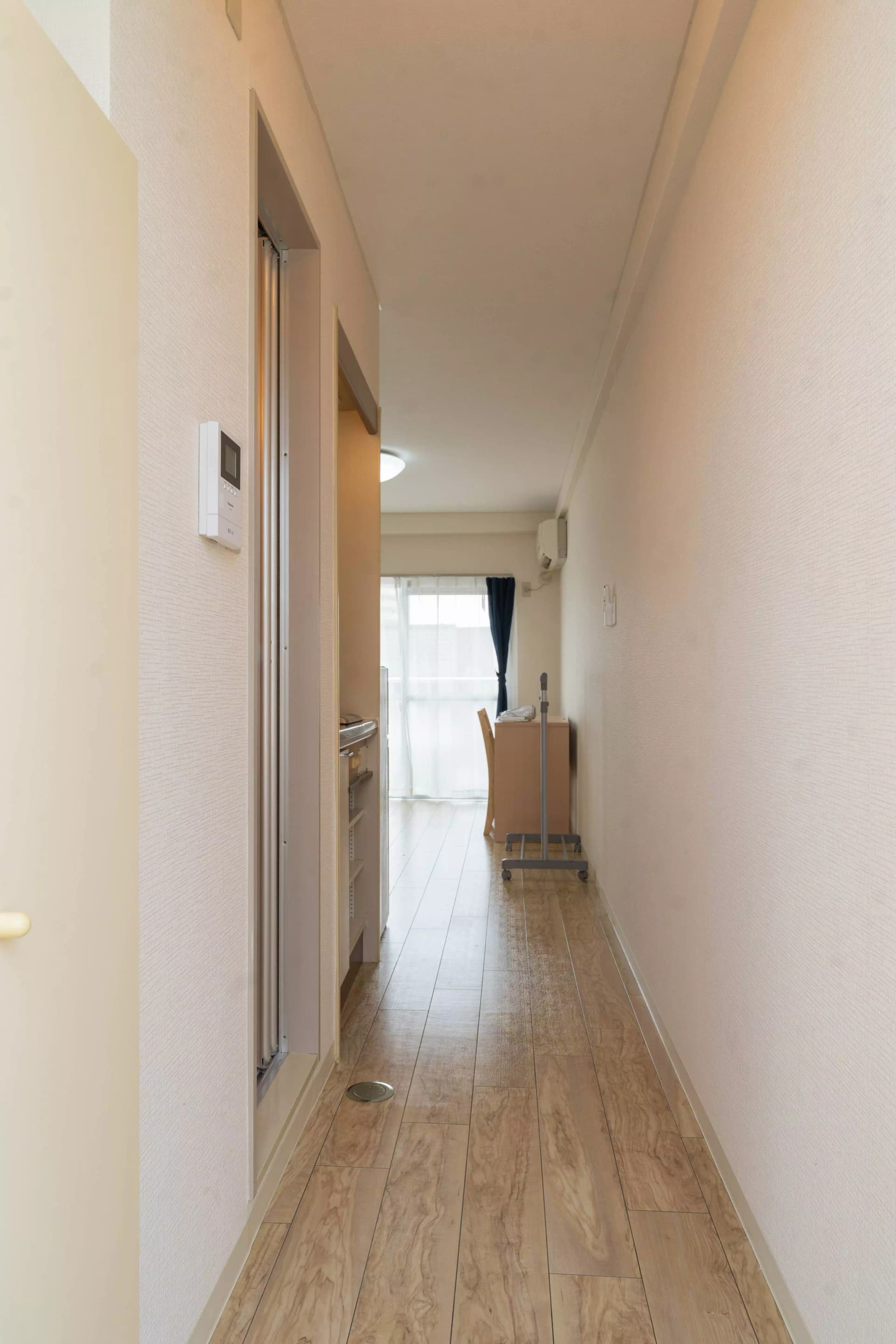 Room image 16
