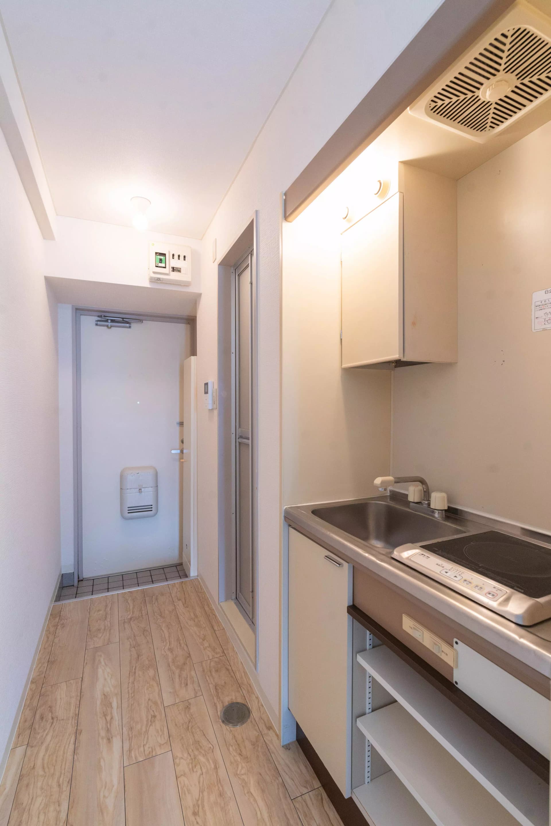 Room image 10