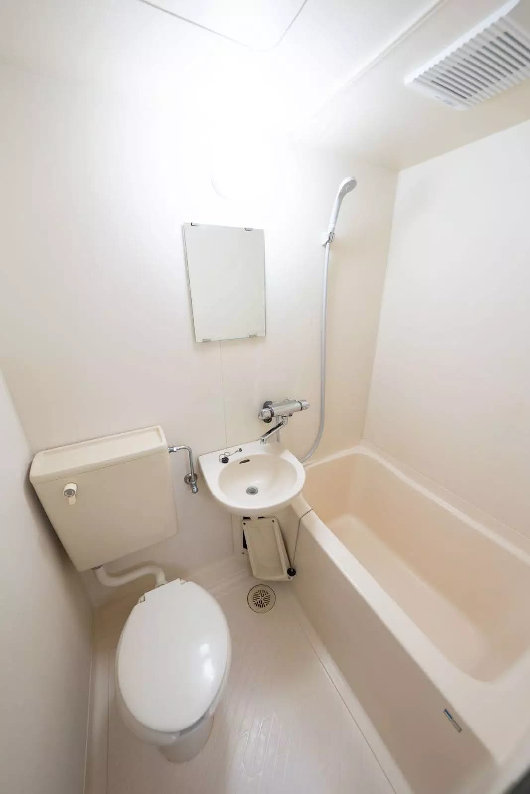 Room image 12