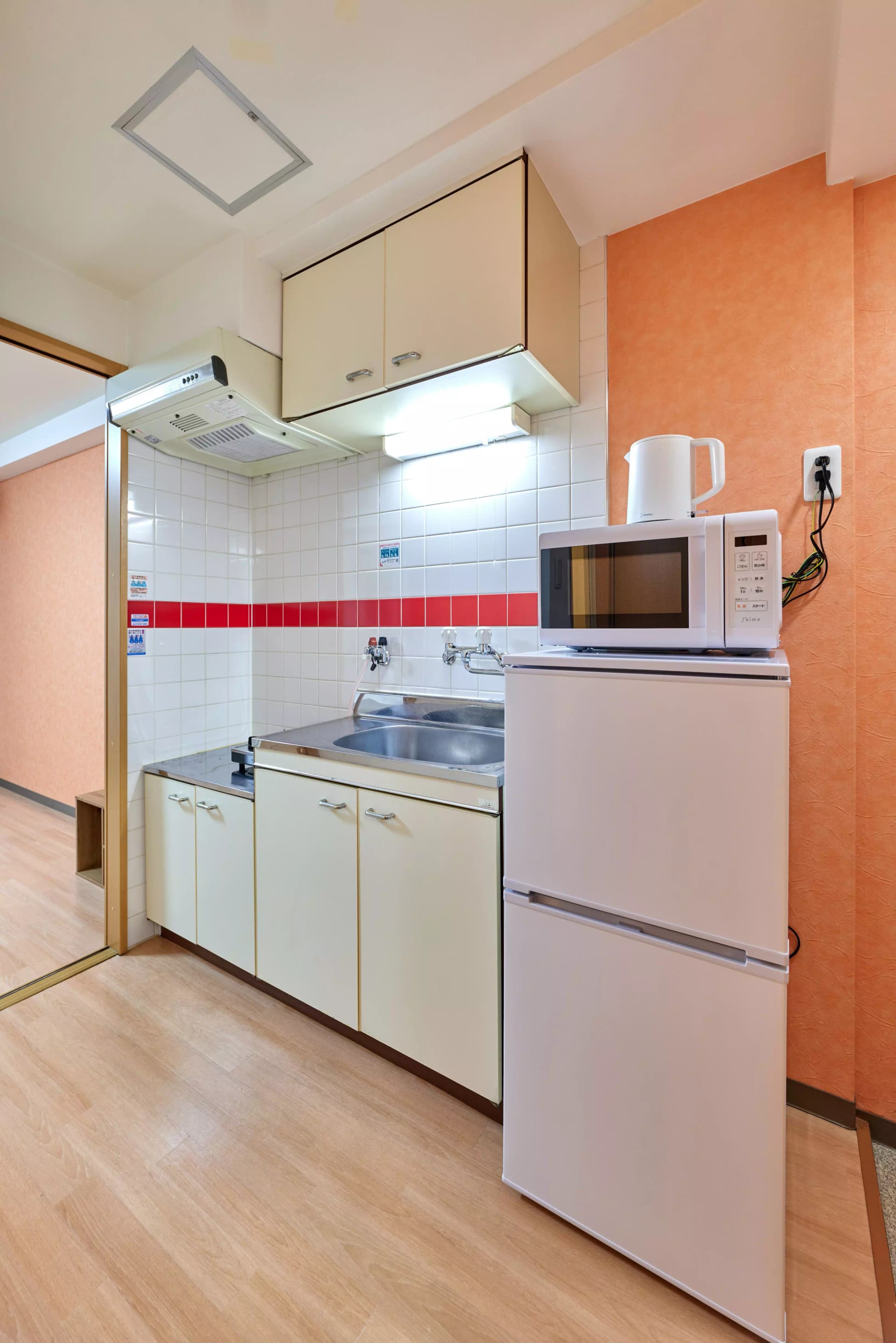Room image 12