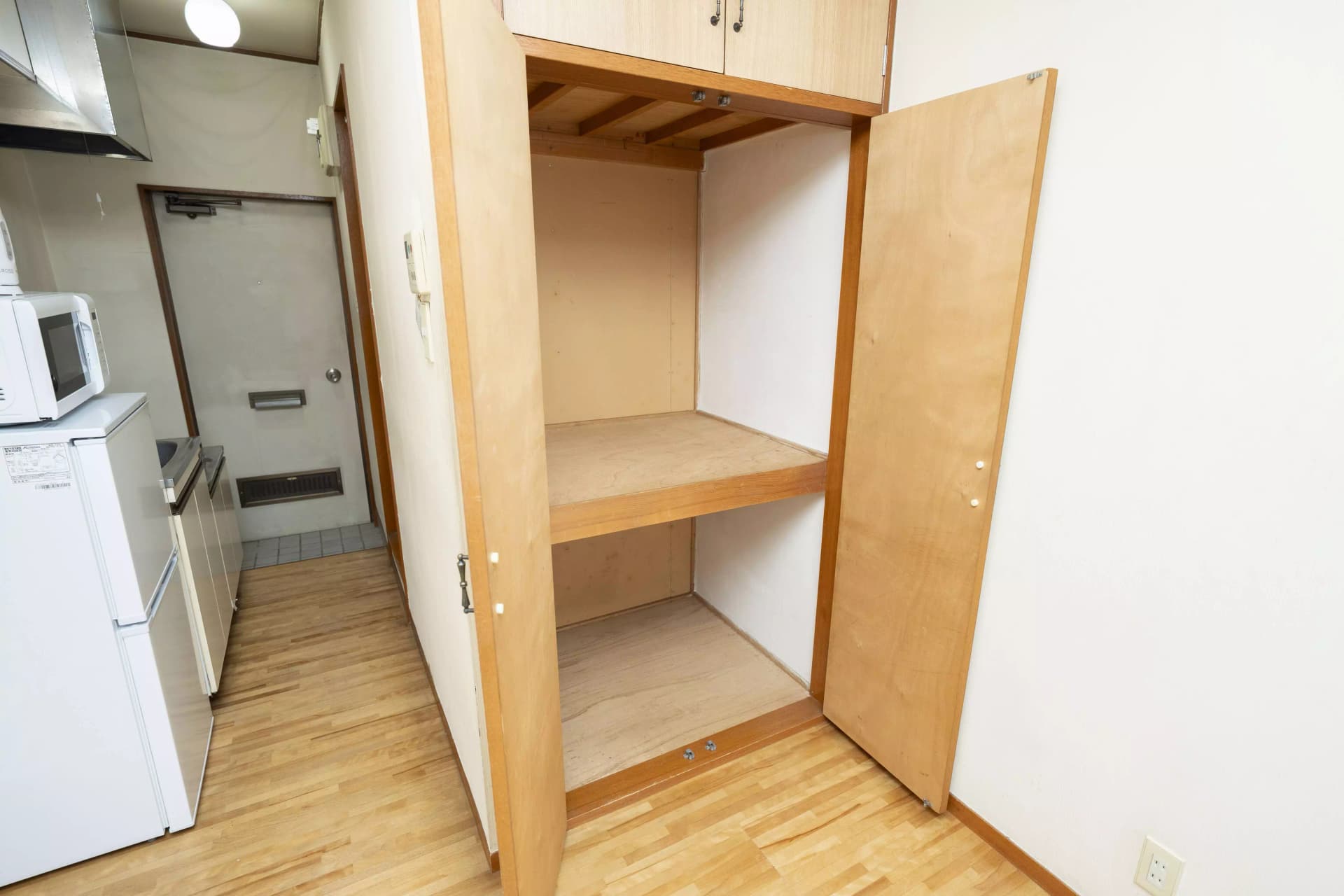 Room image 15