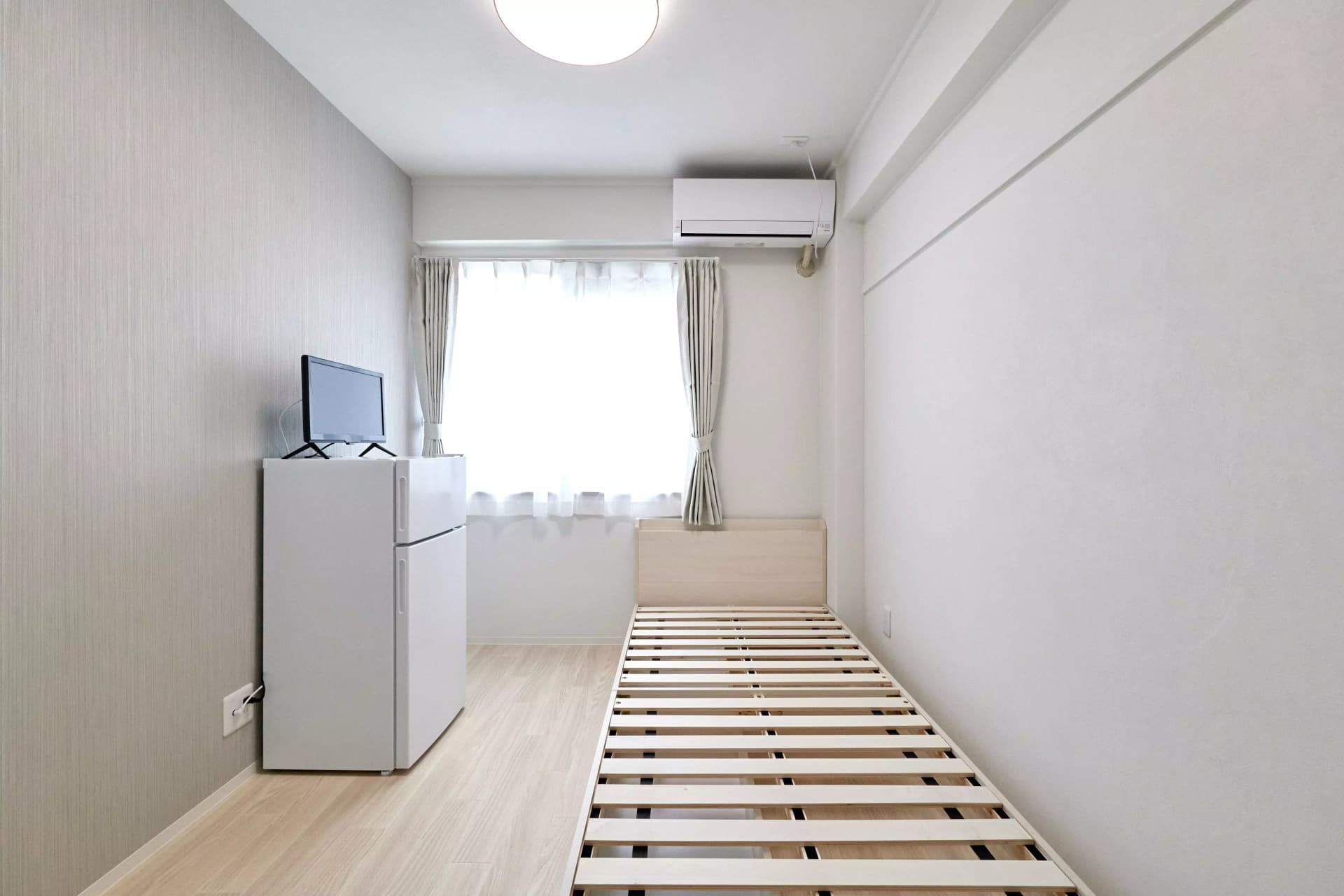 Room image 15