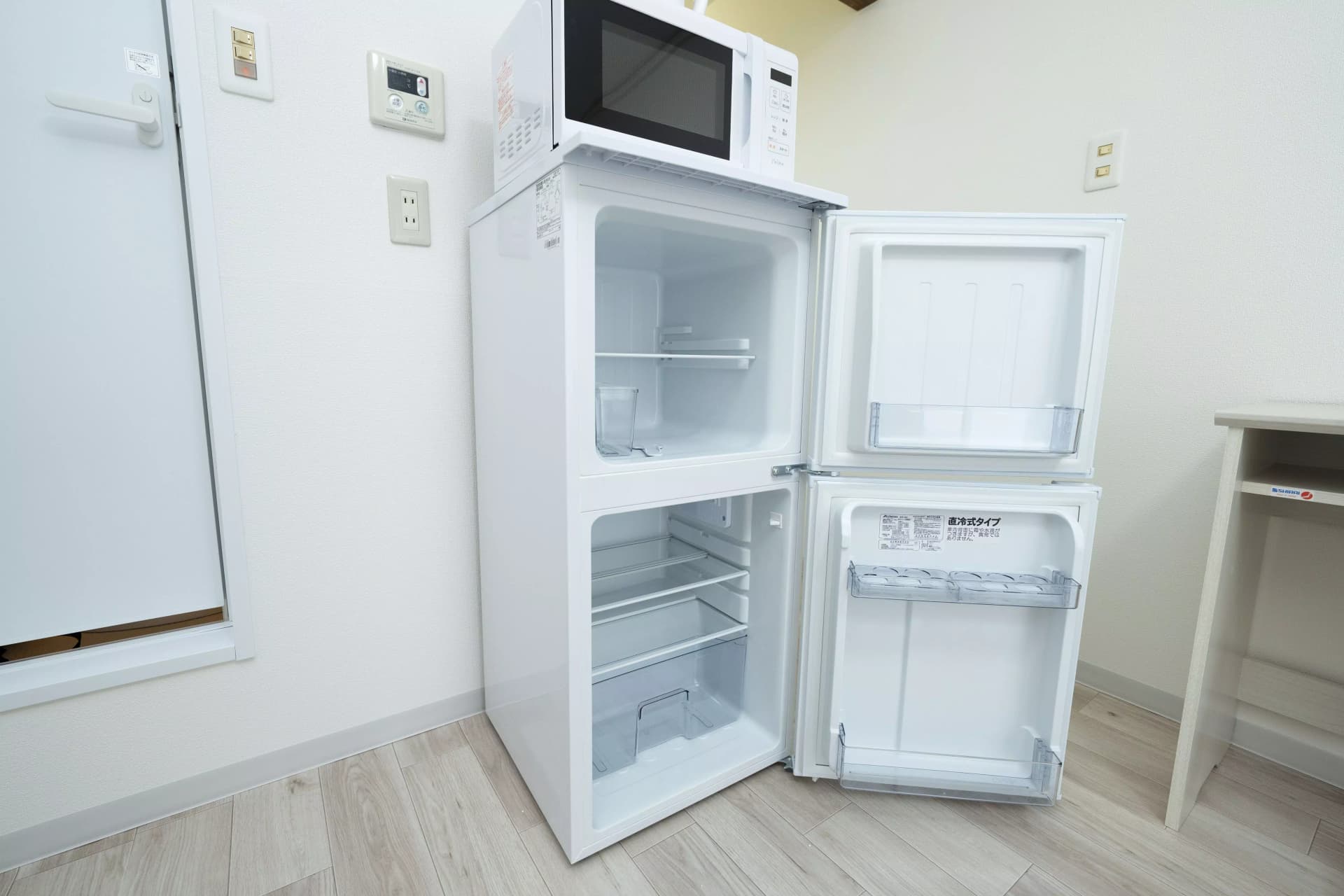 Room image 16