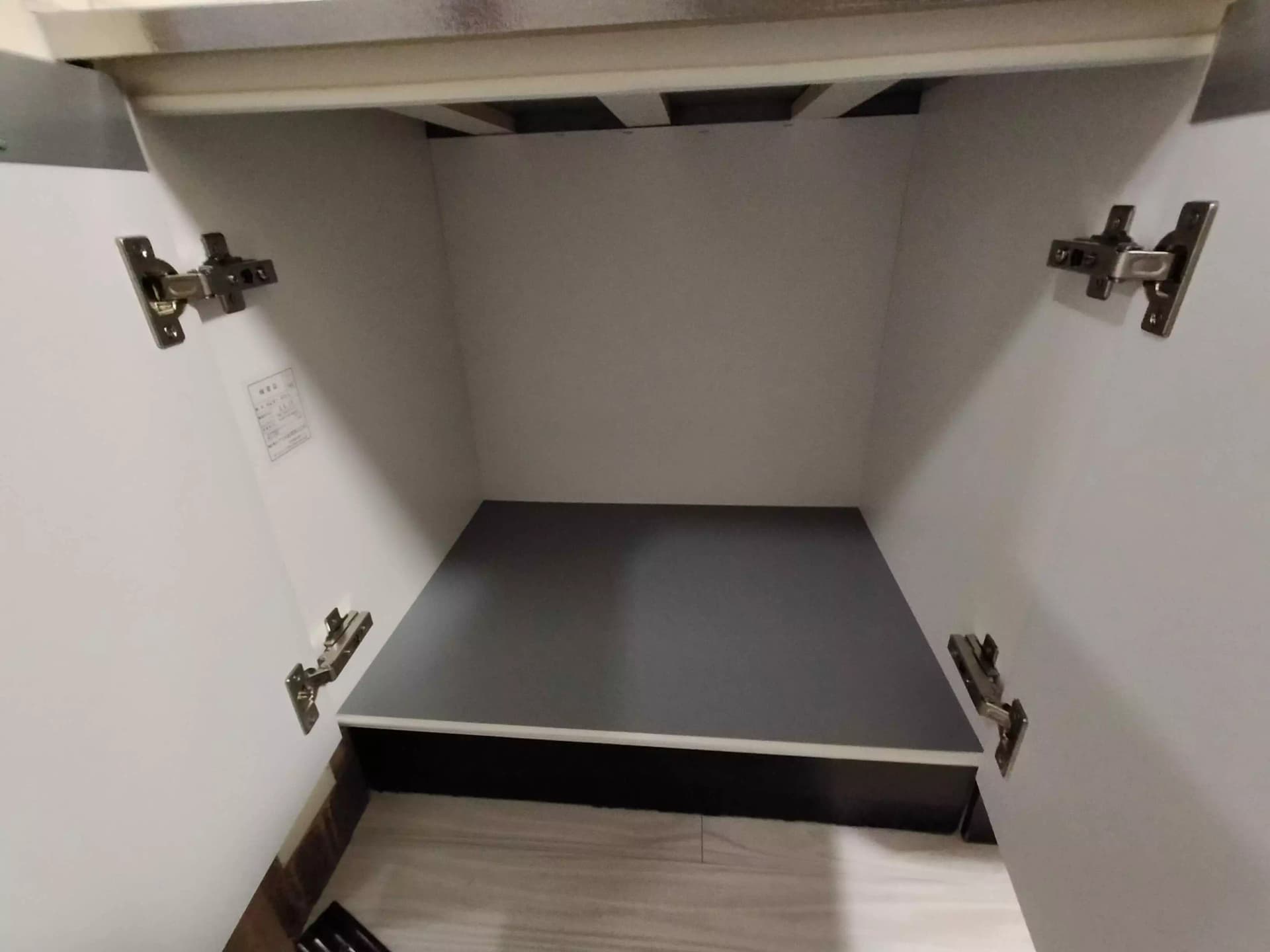 Room image 12