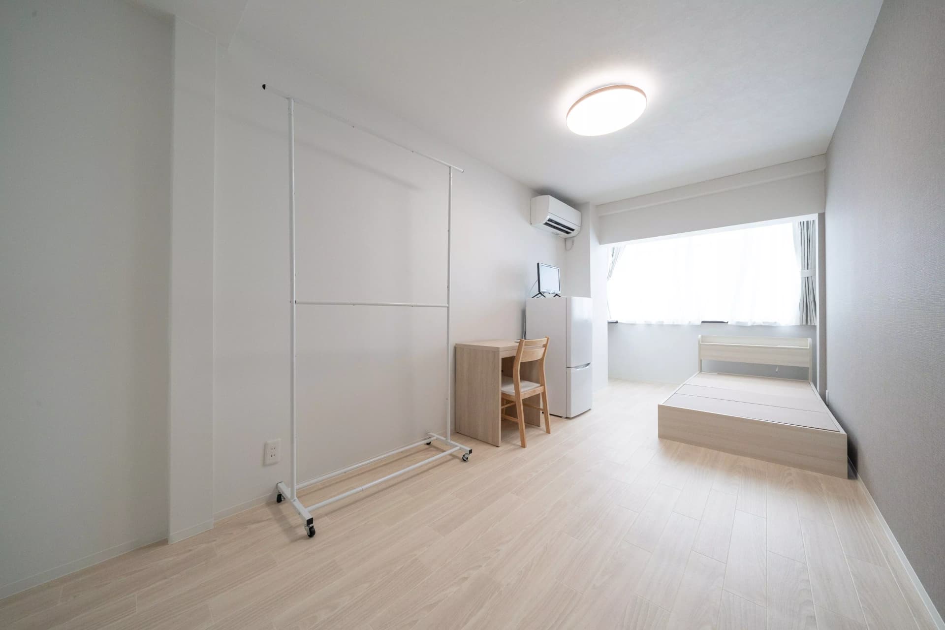 Room image 16