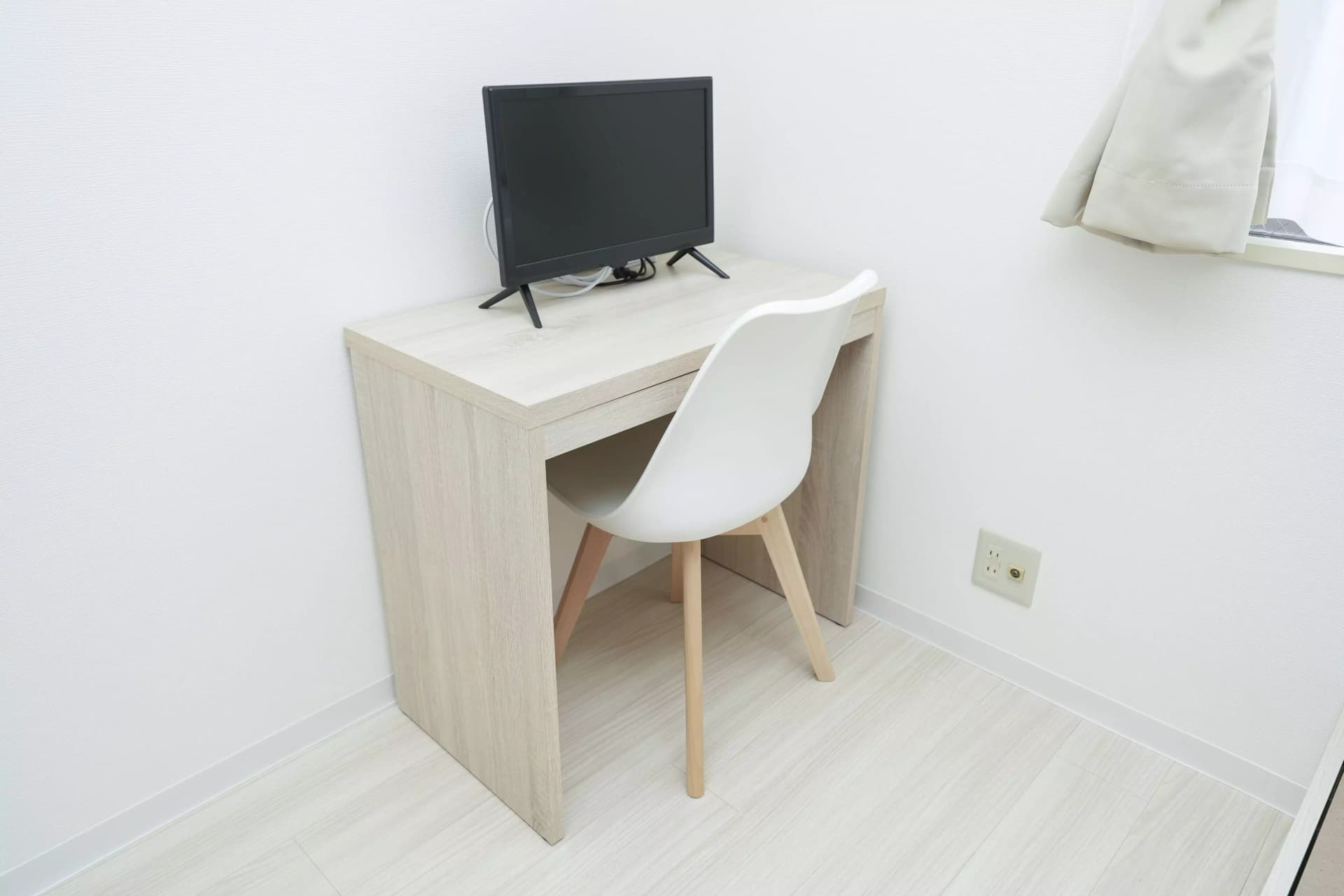 Room image 15