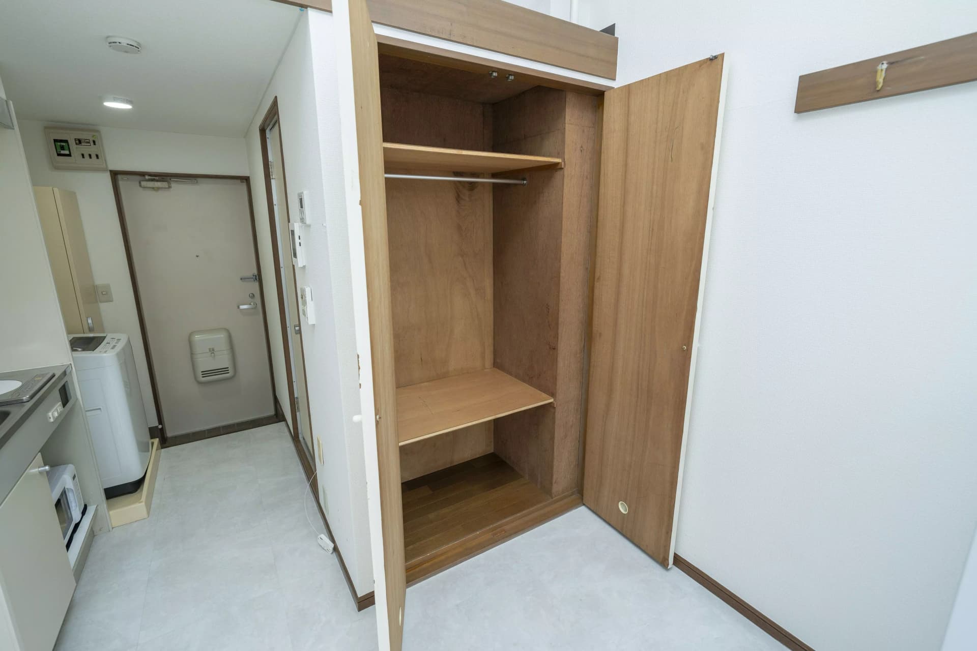 Room image 13