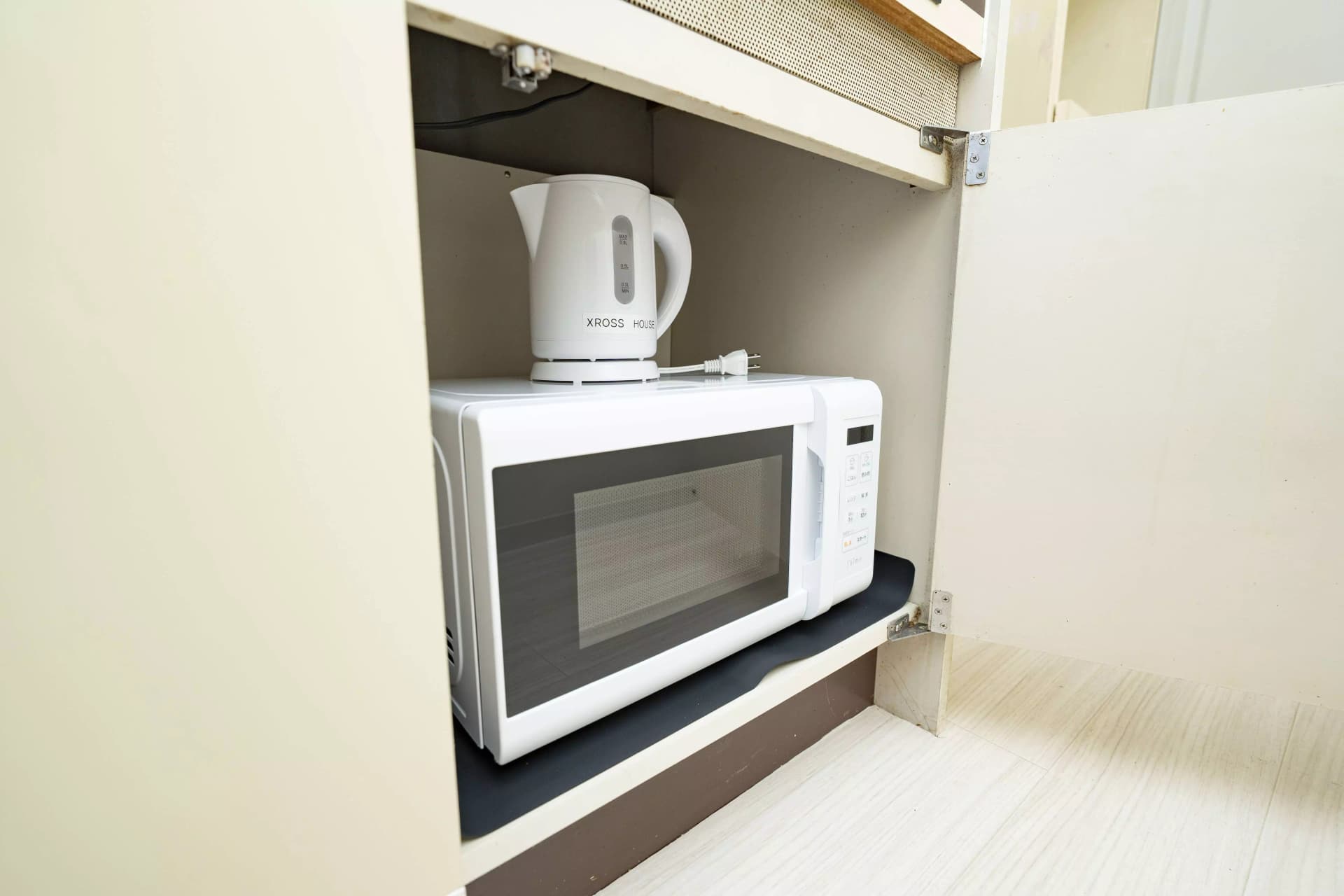 Room image 12