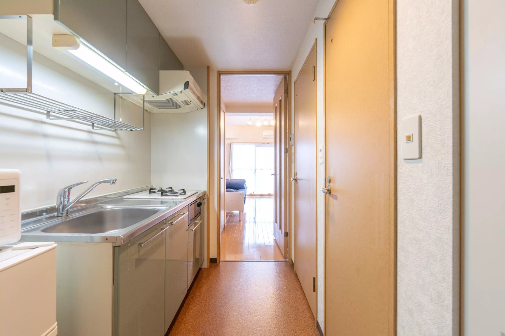 Room image 12