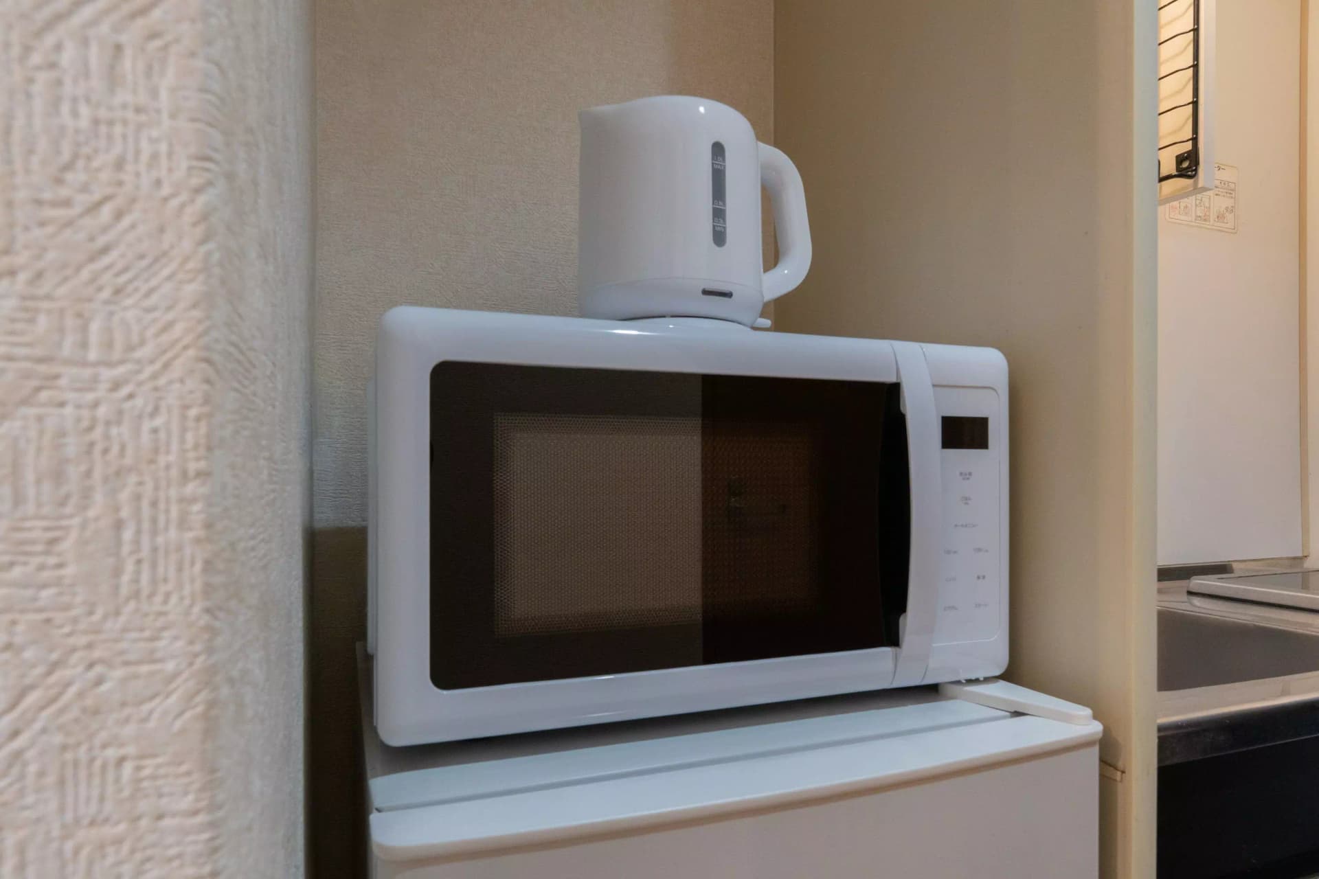 Room image 11