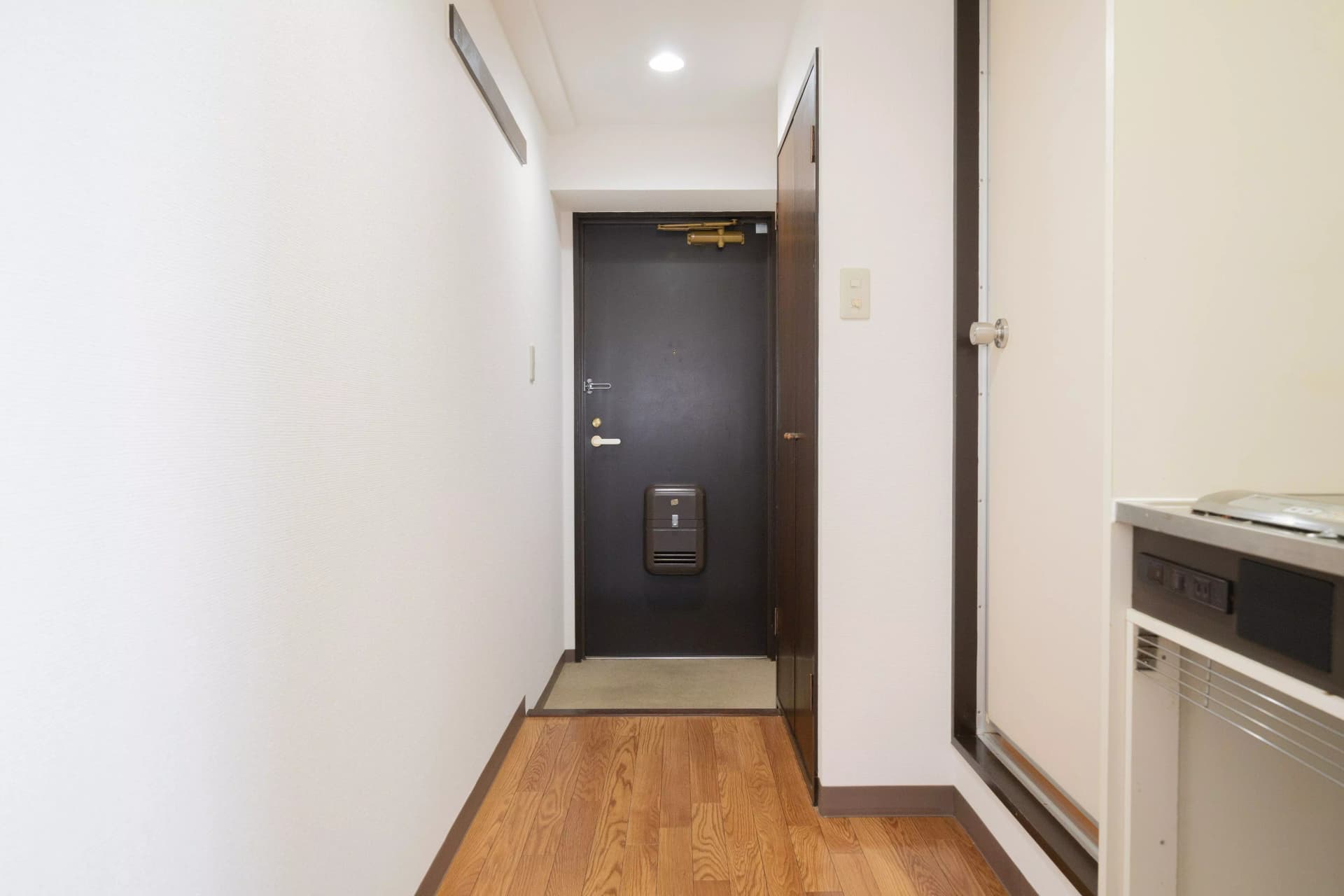 Room image 11