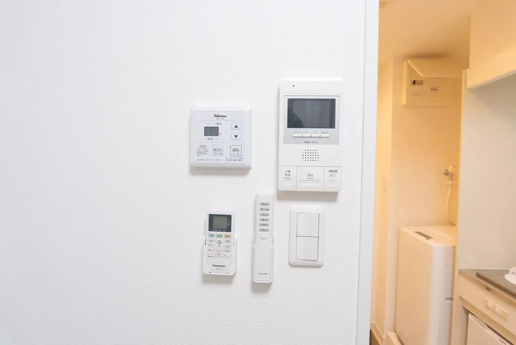 Room image 12