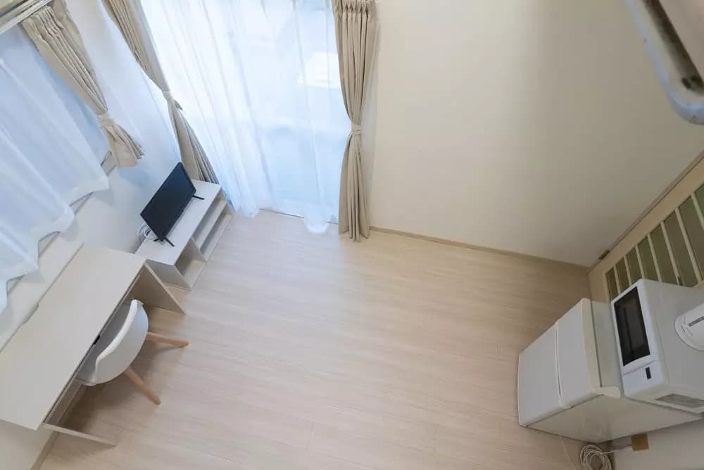 Room image 11