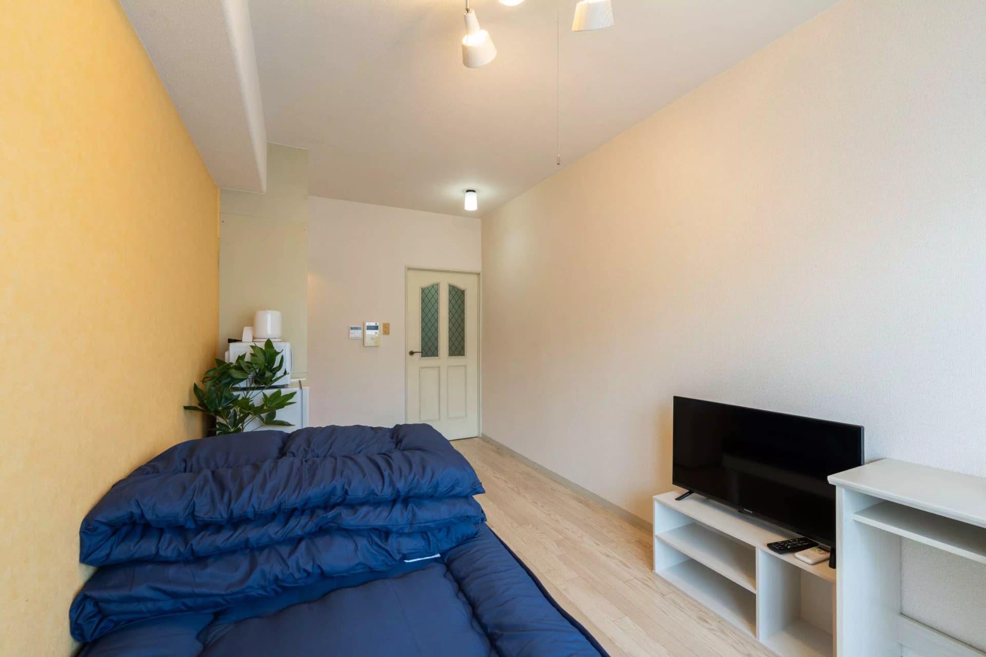 Room image 8