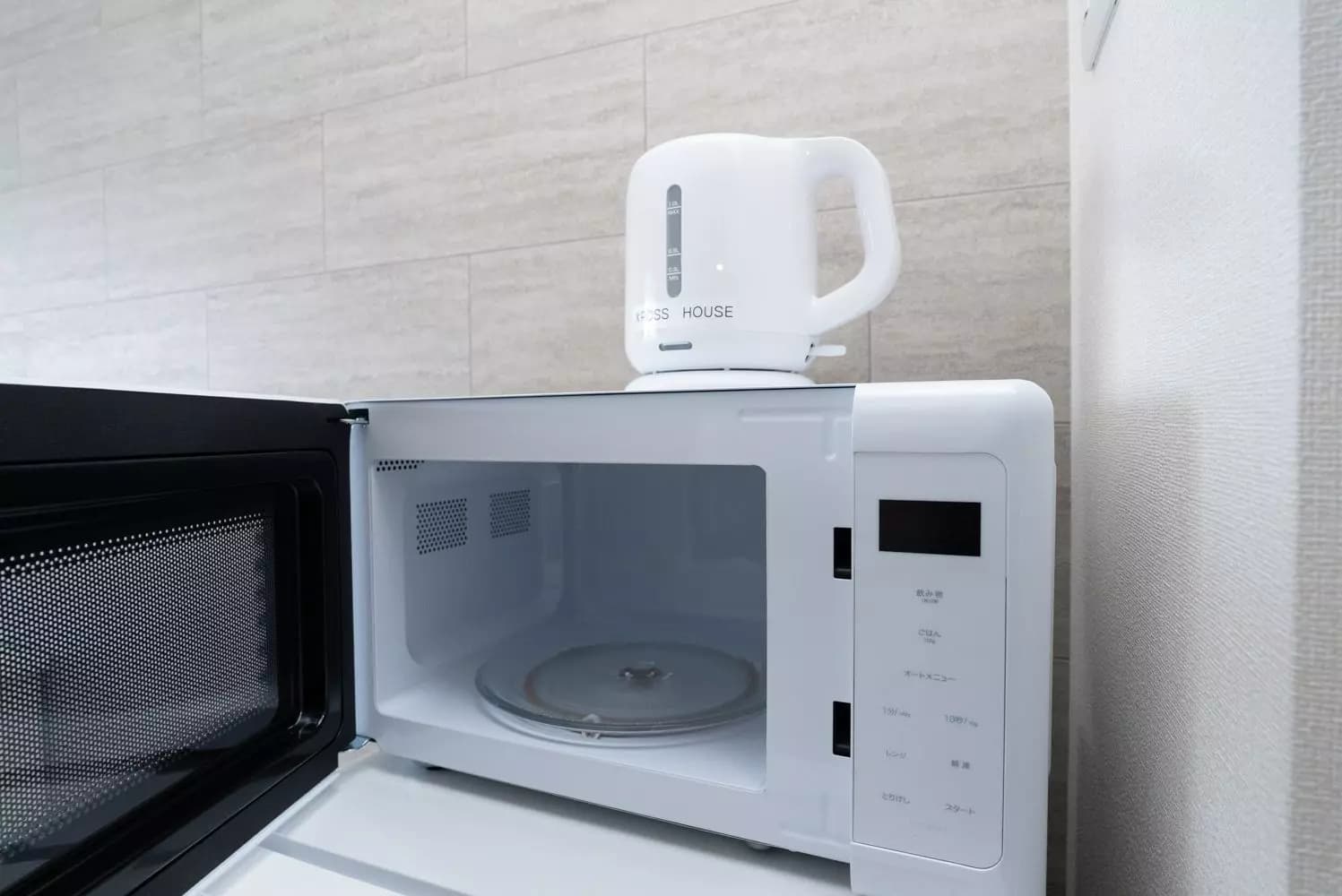 Room image 13