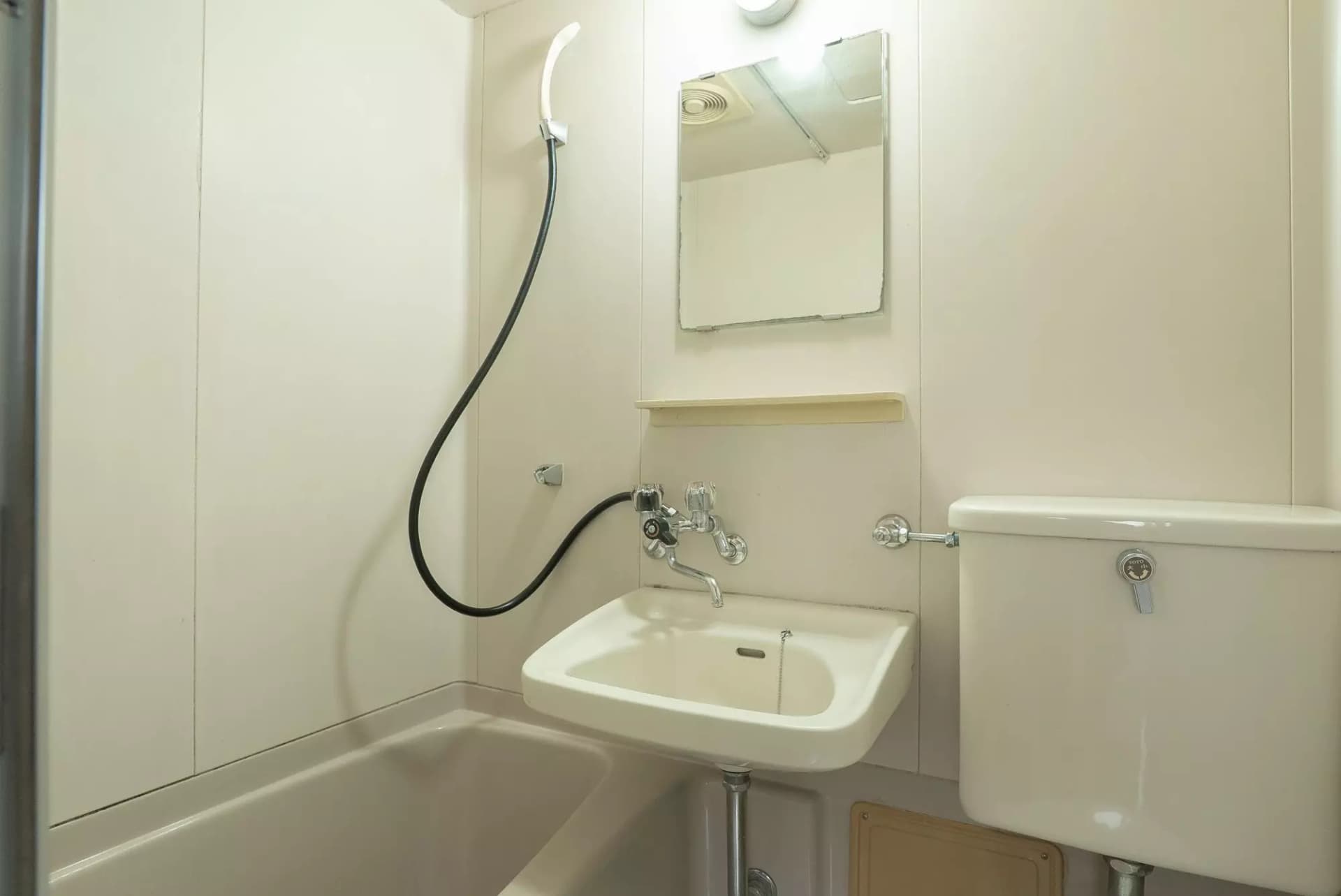 Room image 11