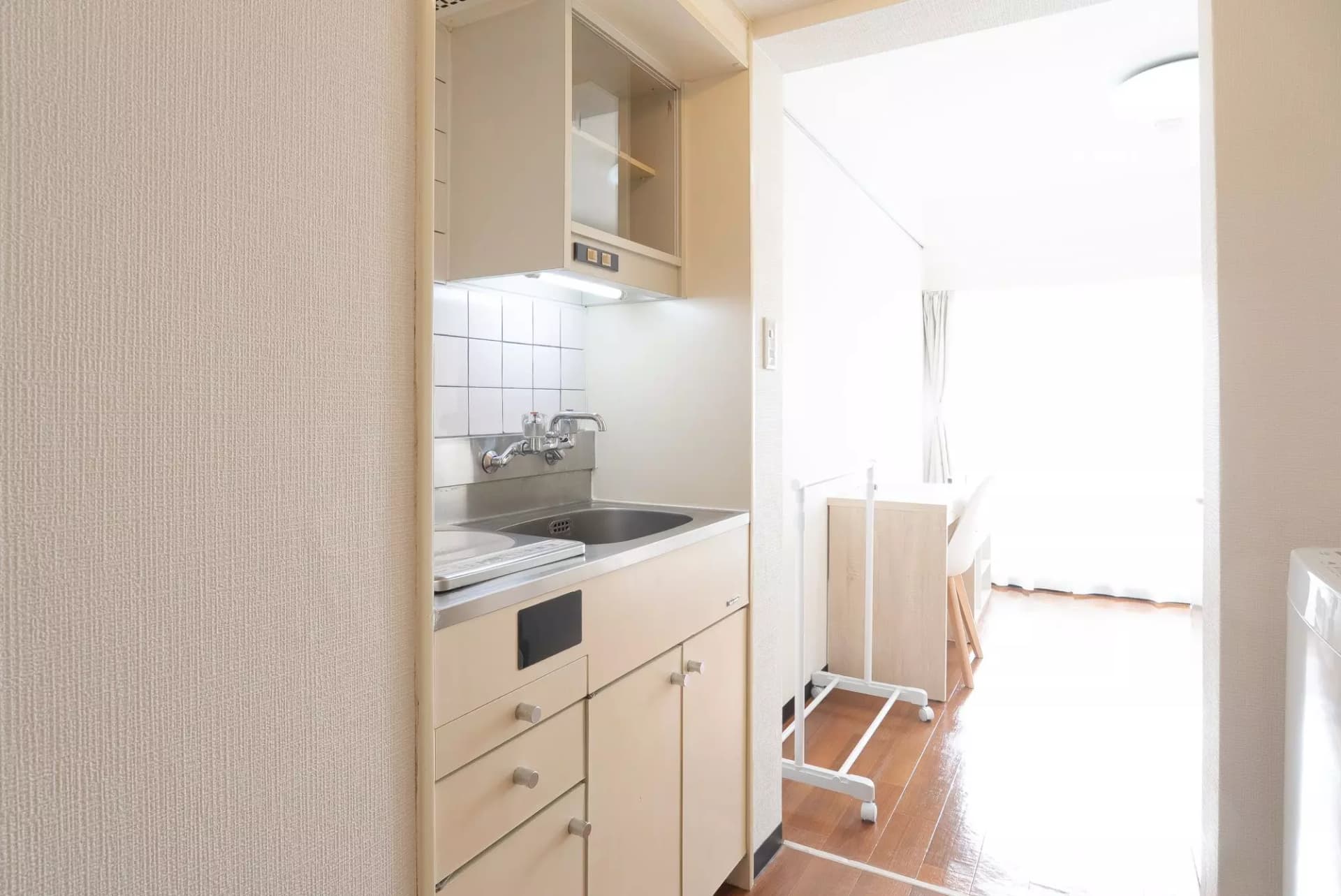 Room image 8