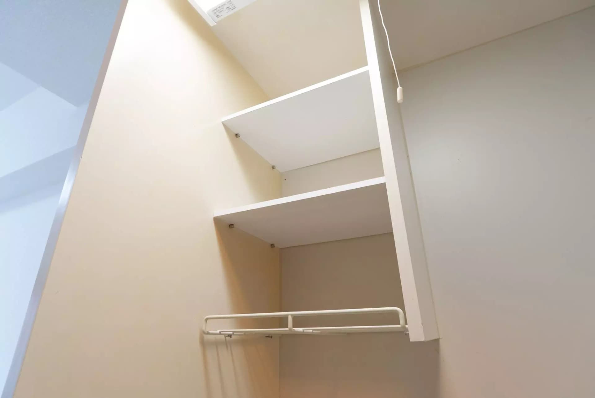 Room image 15