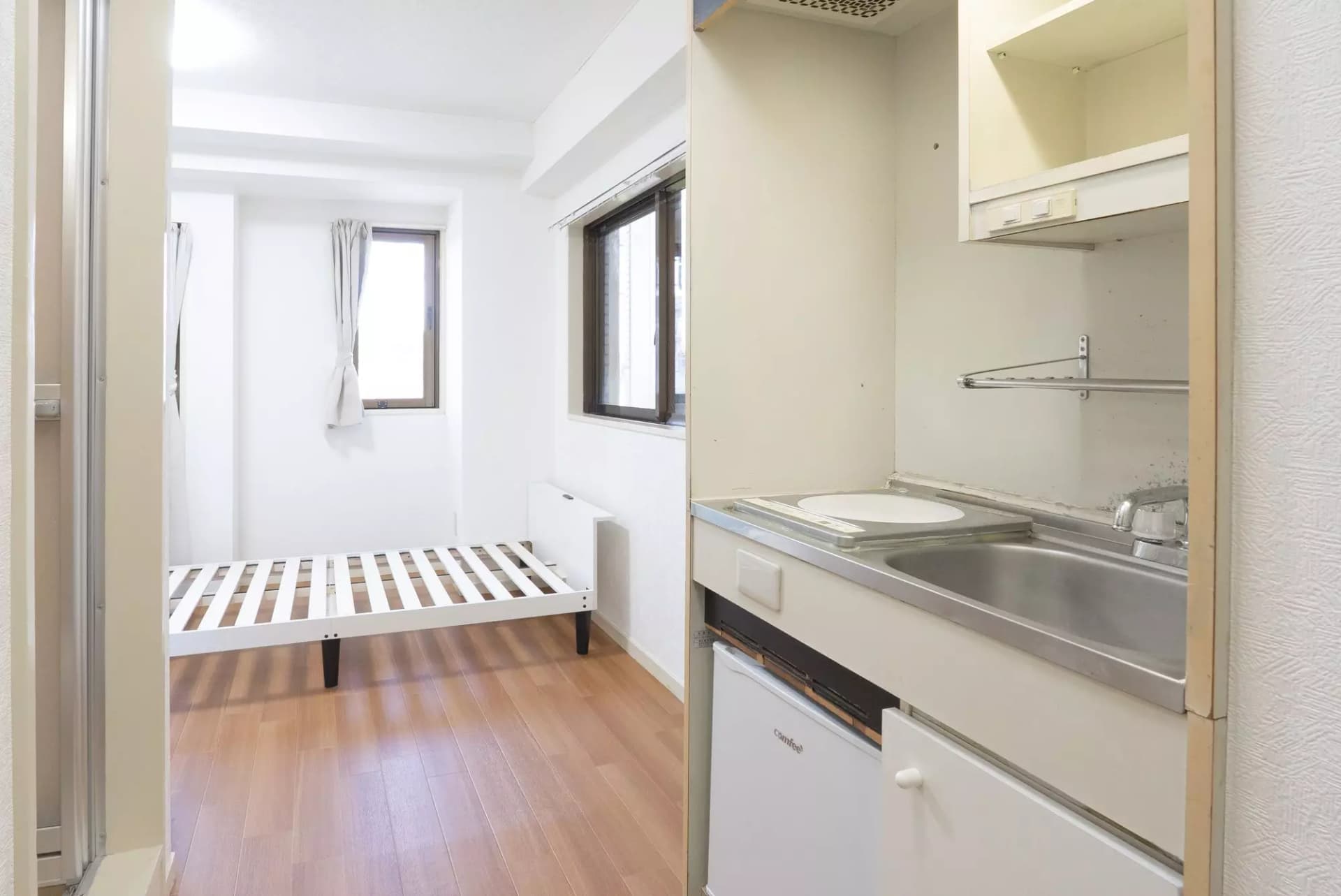 Room image 8