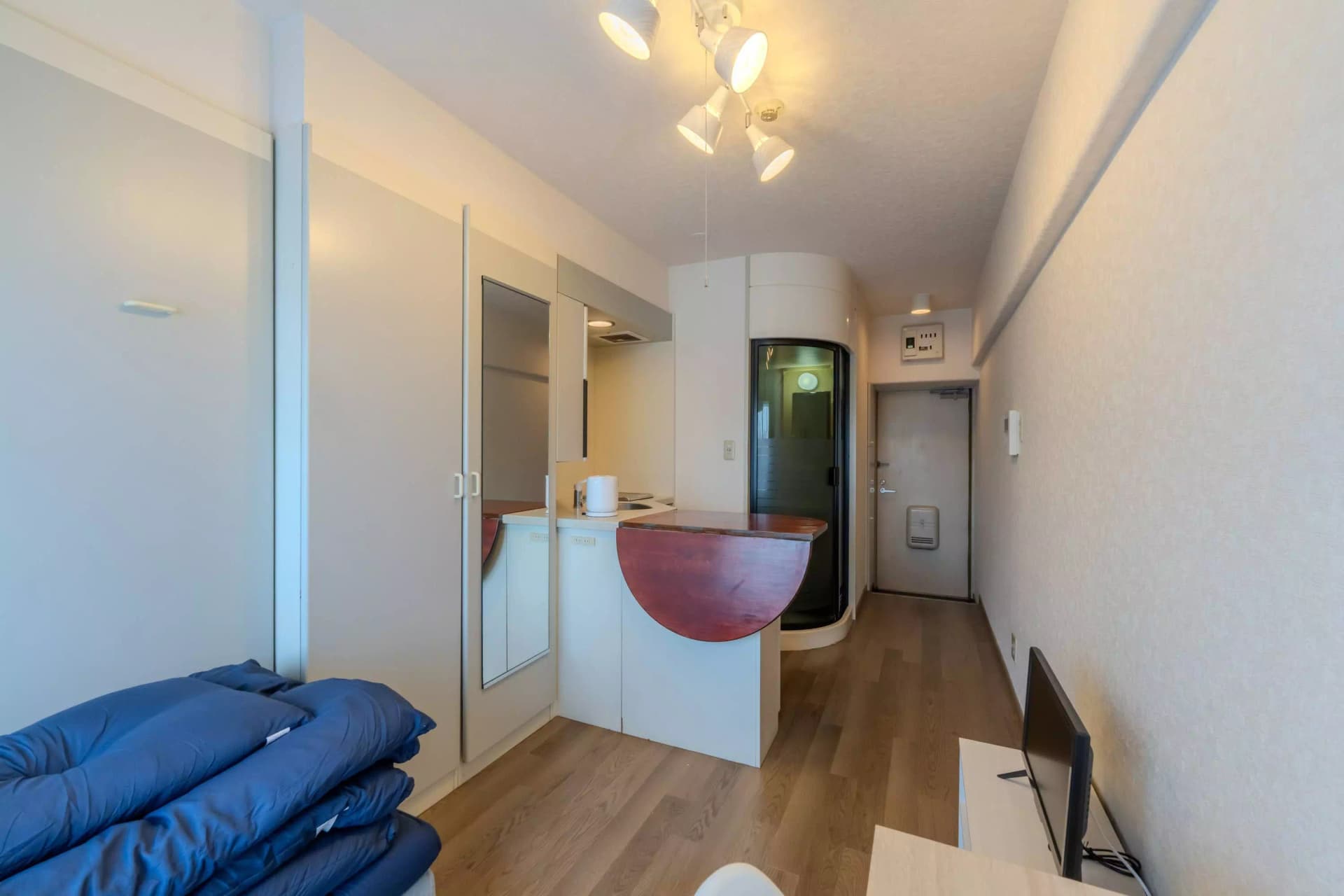 Room image 13
